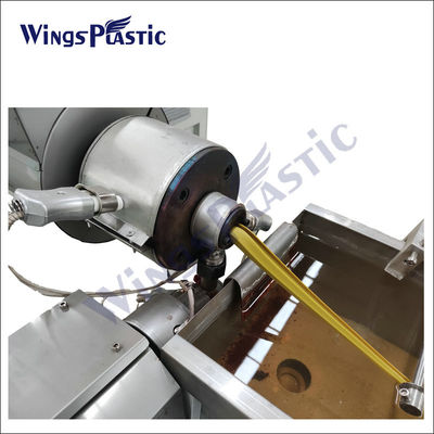 เครื่องดูดฝุ่นที่กําหนดเอง PVC พลาสติก LLDPE EVA สายการผลิต Extruder Duct